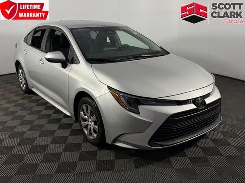 Used 2026 Toyota Corolla LE FWD image 1