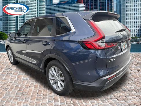 Used 2023 Honda CR-V EX image 3