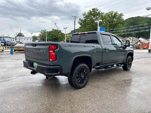Used 2025 Chevrolet Silverado 2500 LTZ w/ Trail Boss Package AWD/4WD image 40