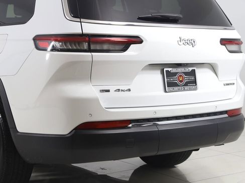 Used 2023 Jeep Grand Cherokee L Limited AWD/4WD image 24