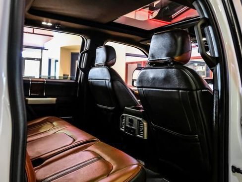 Used 2018 Ford F250 King Ranch w/ King Ranch Ultimate Package AWD/4WD image 36