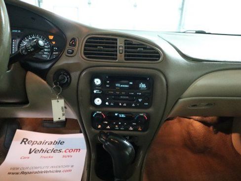 Used 2002 Oldsmobile Intrigue GL w/ Sun & Sound Pkg FWD image 14
