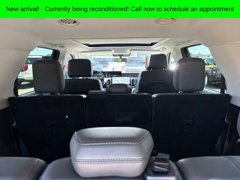 Used 2025 Ford Expedition Max Active AWD/4WD image 6
