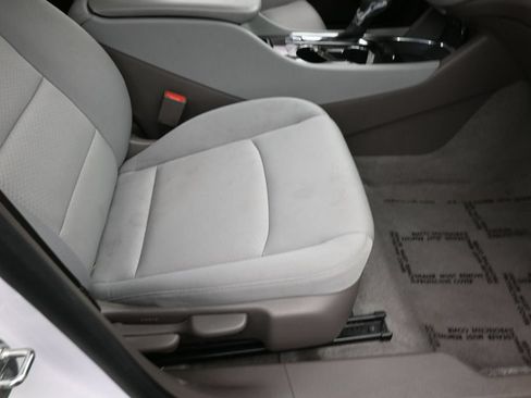 Used 2024 Chevrolet Malibu LT FWD image 41