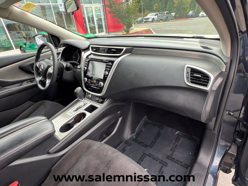 Used 2018 Nissan Murano S AWD/4WD image 24