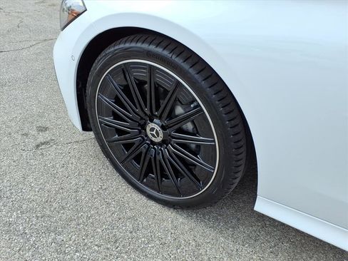 New 2026 Mercedes-Benz CLE 300 4MATIC Coupe image 9