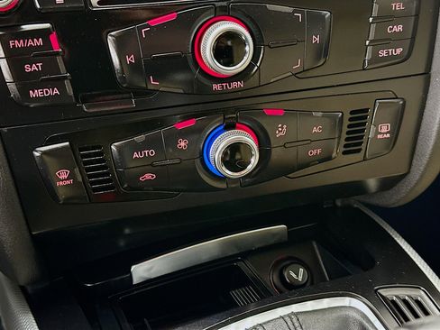 Used 2013 Audi A4 2.0T Premium w/ Convenience Pkg image 22