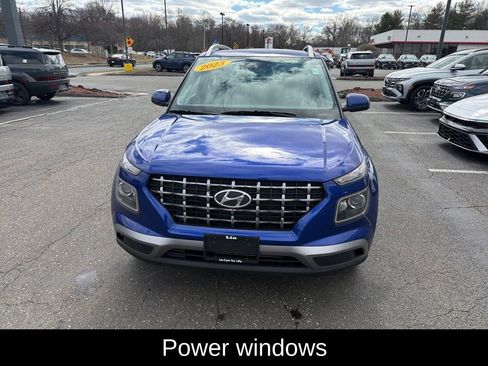 Certified 2023 Hyundai Venue SEL image 8