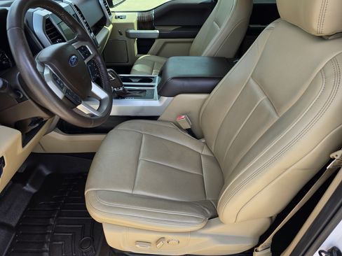 Used 2018 Ford F150 Lariat RWD image 20