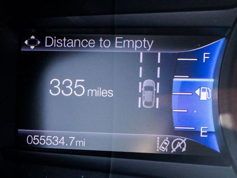 Certified 2022 Ford Edge ST w/ Equipment Group 401A image 18