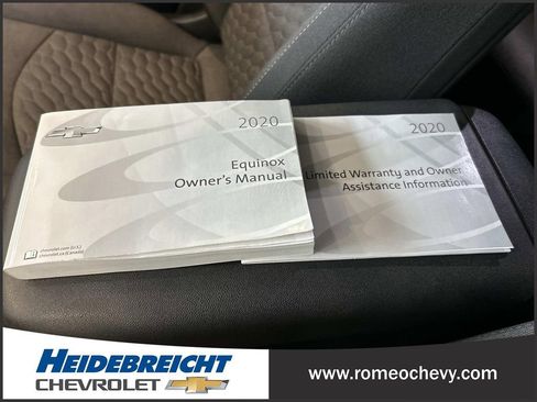 Used 2020 Chevrolet Equinox LT FWD image 27