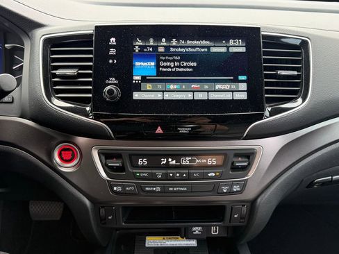 Used 2023 Honda Passport EX-L image 17