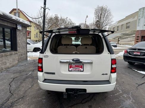 Used 2008 Ford Explorer XLT image 24