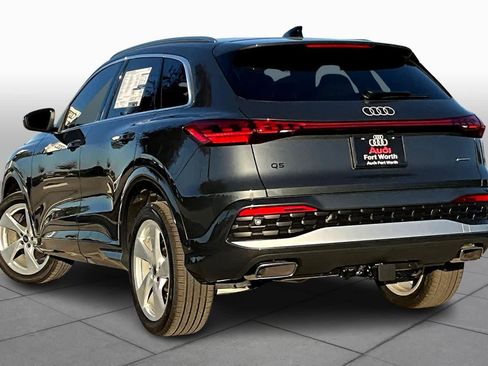 Used 2025 Audi Q5 Premium Plus image 12