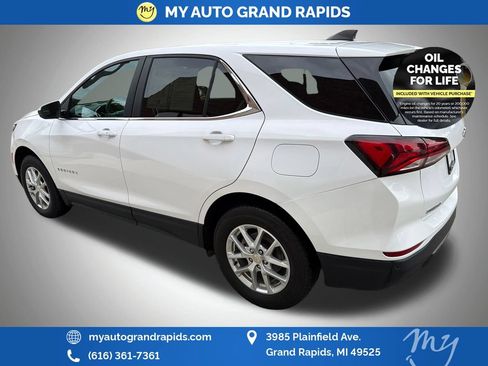 Used 2024 Chevrolet Equinox LT AWD/4WD image 5