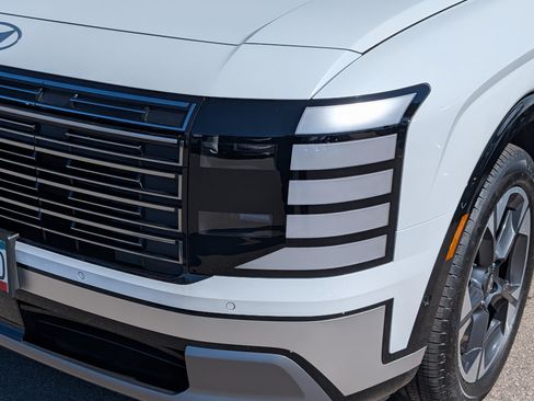 Certified 2026 Hyundai Palisade Limited AWD/4WD image 16