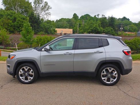 Used 2019 Jeep Compass Limited w/ Advanced Safety Group FWD image 11