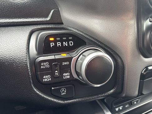 Used 2019 RAM 1500 Big Horn image 30