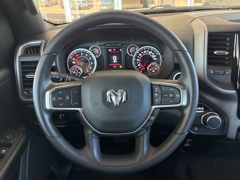 New 2026 RAM 1500 Express image 25