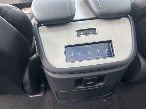 New 2025 Lincoln Navigator Reserve w/ Jet Appearance Package image 20