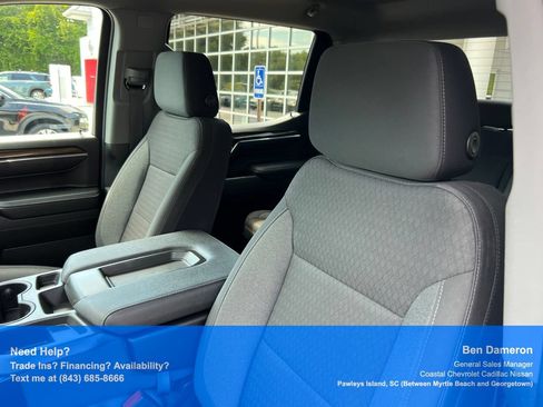 Used 2023 Chevrolet Silverado 1500 LT AWD/4WD image 10