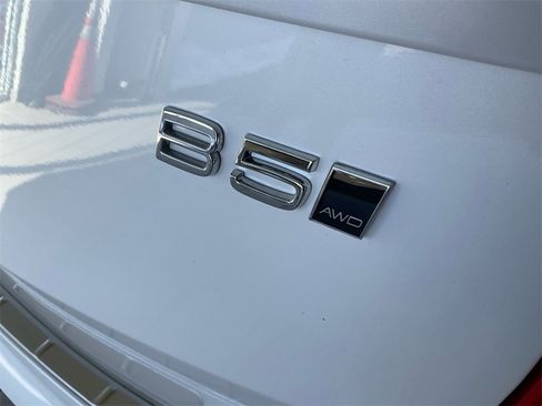 Certified 2023 Volvo XC90 B5 Core w/ Protection Package Premier image 16