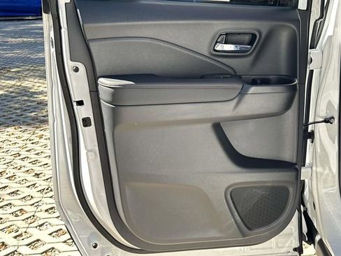 New 2026 Honda Ridgeline Black Edition image 11