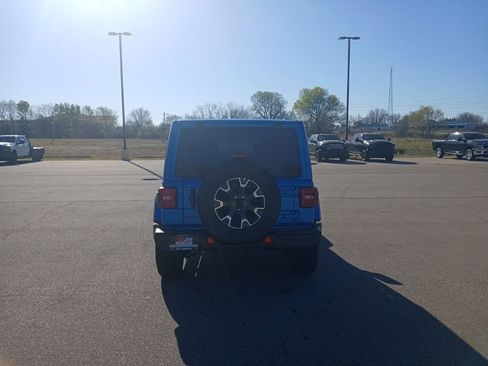 New 2026 Jeep Wrangler Sahara image 7