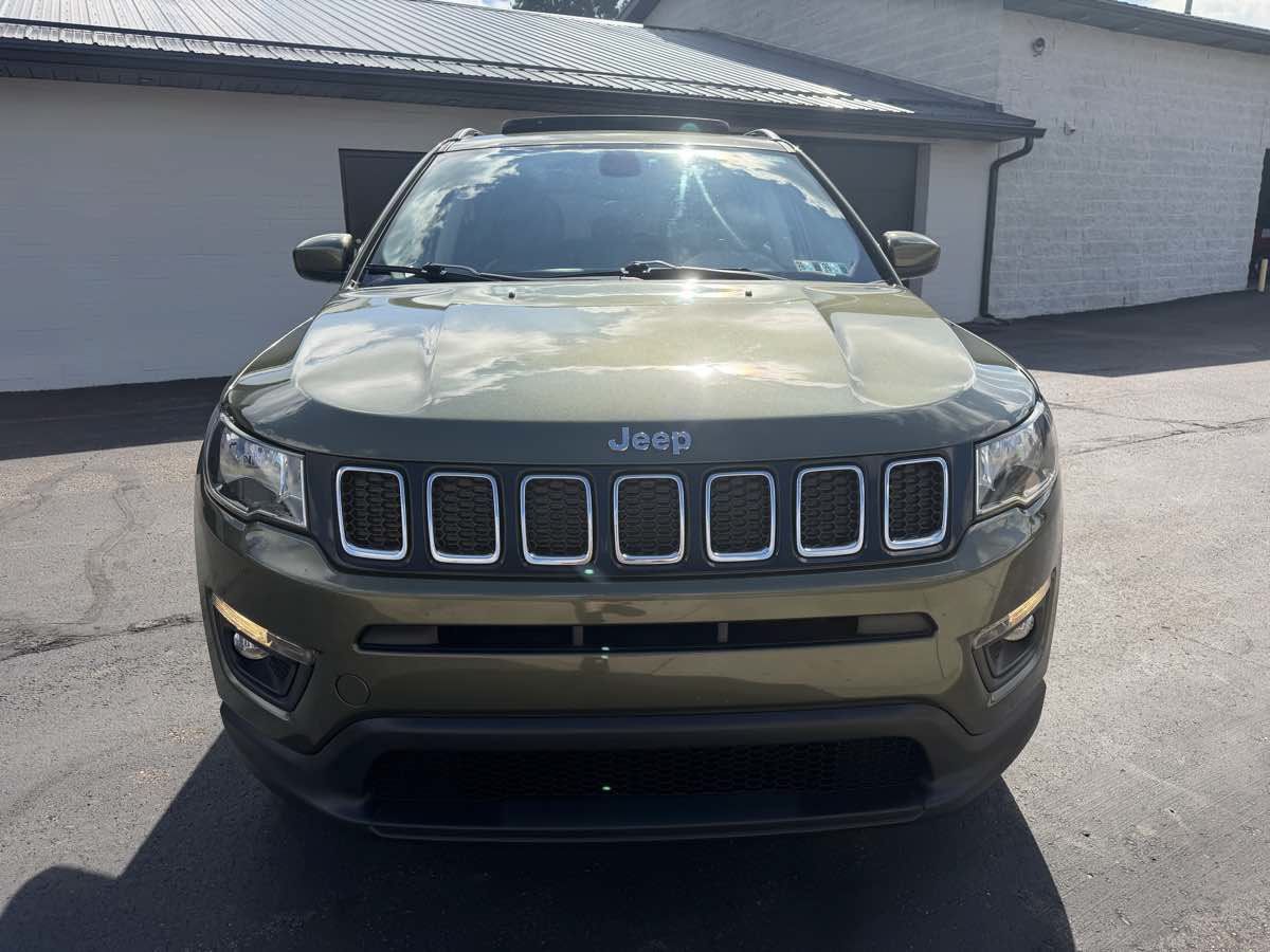 Used 2019 Jeep Compass Latitude AWD/4WD image 7