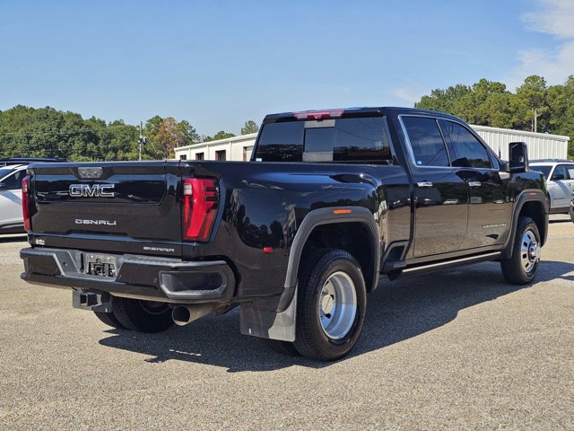 Used 2024 GMC Sierra 3500 Denali w/ Denali Reserve Package AWD/4WD image 8