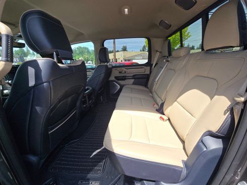 Used 2021 RAM 1500 Limited AWD/4WD image 16