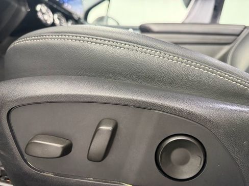 Used 2024 Chevrolet Blazer EV LT image 24