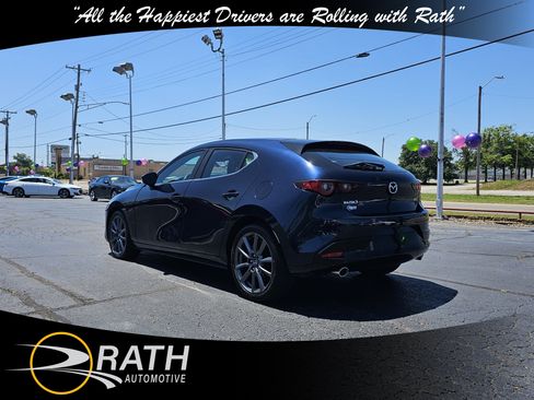 Used 2024 MAZDA MAZDA3 s FWD image 8