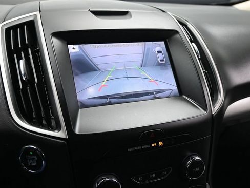 Used 2019 Ford Edge SEL w/ Equipment Group 201A AWD/4WD image 15