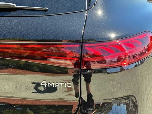 New 2026 Mercedes-Benz EQS 550 4MATIC SUV image 27