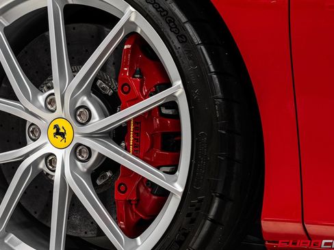 Used 2019 Ferrari 488 Pista Coupe RWD image 33