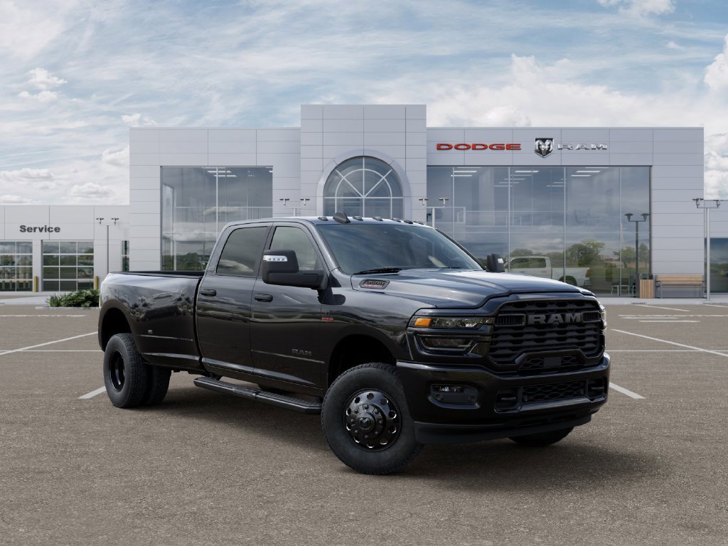 New 2027 RAM 3500 Big Horn AWD/4WD image 5