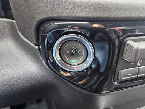 New 2026 GMC Sierra 1500 Elevation w/ Elevation Premium Package AWD/4WD image 25