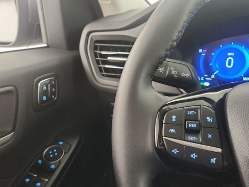 Used 2022 Ford Escape SEL w/ Technology Package image 21