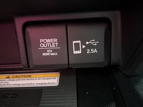 Used 2022 Honda Pilot TrailSport image 43