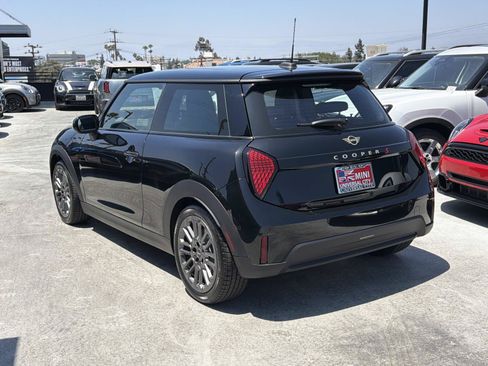 New 2026 MINI Cooper S FWD image 3