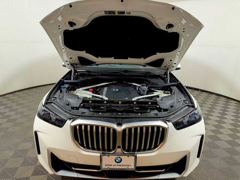 Certified 2024 BMW X5 xDrive40i AWD/4WD image 31