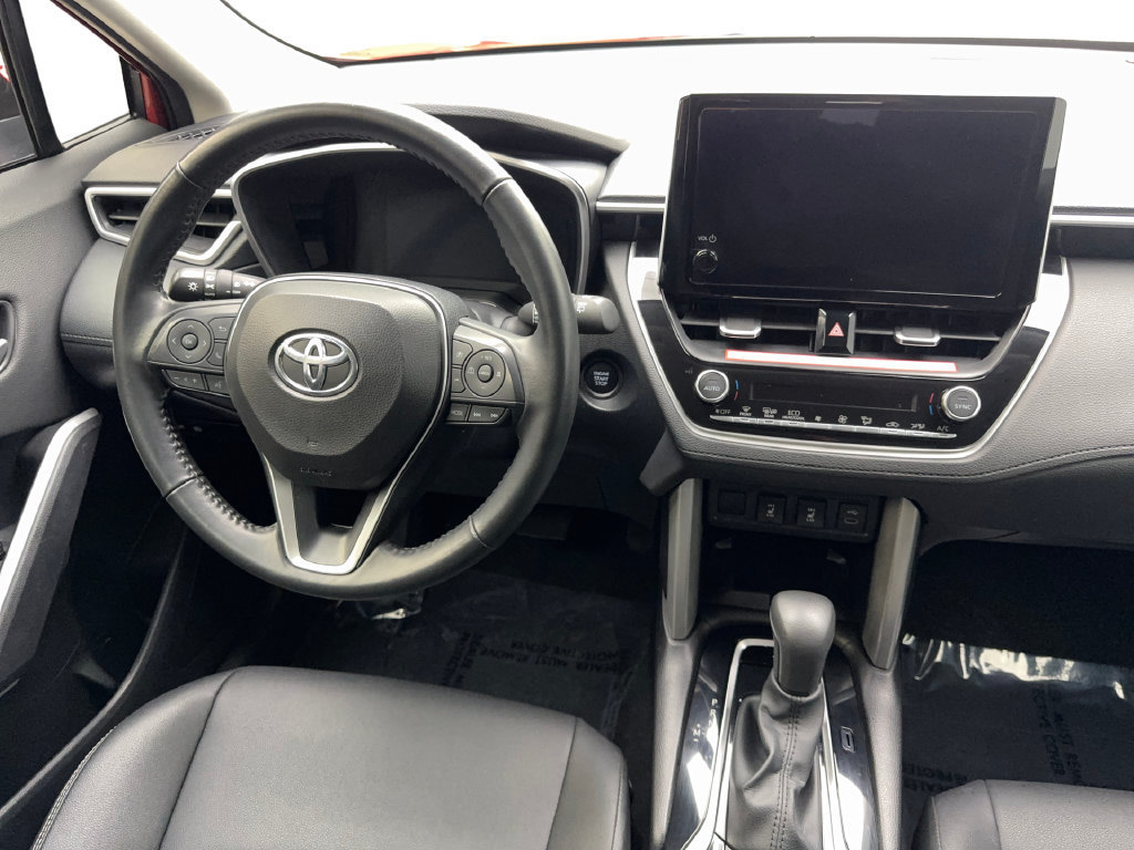 Used 2024 Toyota Corolla Cross XLE w/ Convenience Package AWD/4WD image 55