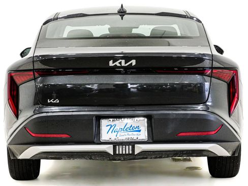 Used 2025 Kia K4 FWD image 7