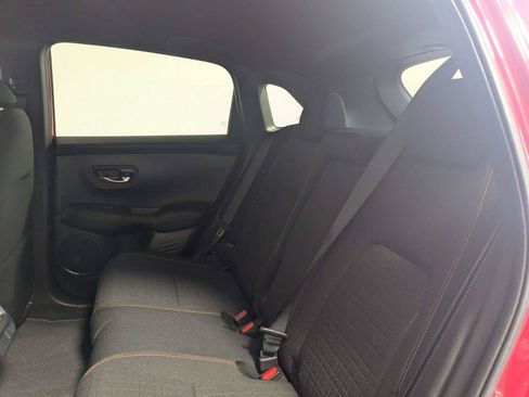 Used 2023 Honda HR-V Sport image 32