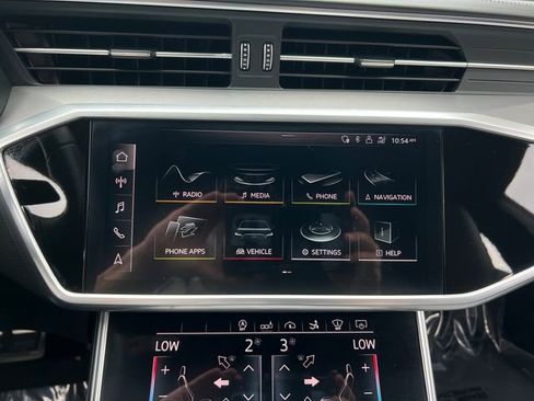 Used 2020 Audi S7 Prestige w/ Prestige Package image 31