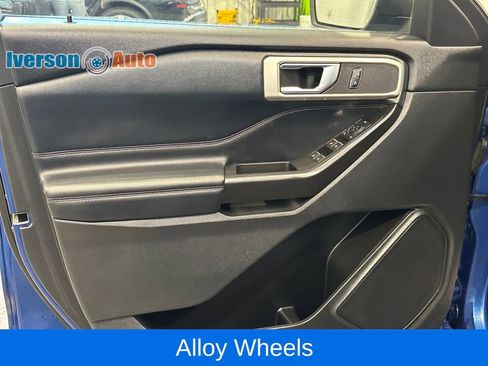 Used 2020 Ford Explorer XLT w/ Equipment Group 202A image 13