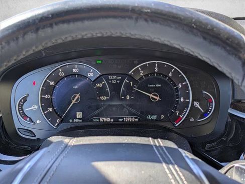 Used 2019 BMW 540i image 10