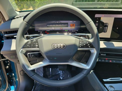 New 2026 Audi Q3 quattro 2.0T AWD/4WD image 31