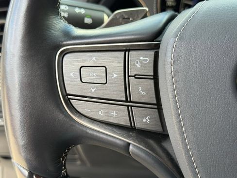 Used 2019 Lexus LS 500 w/ Luxury Package RWD image 24